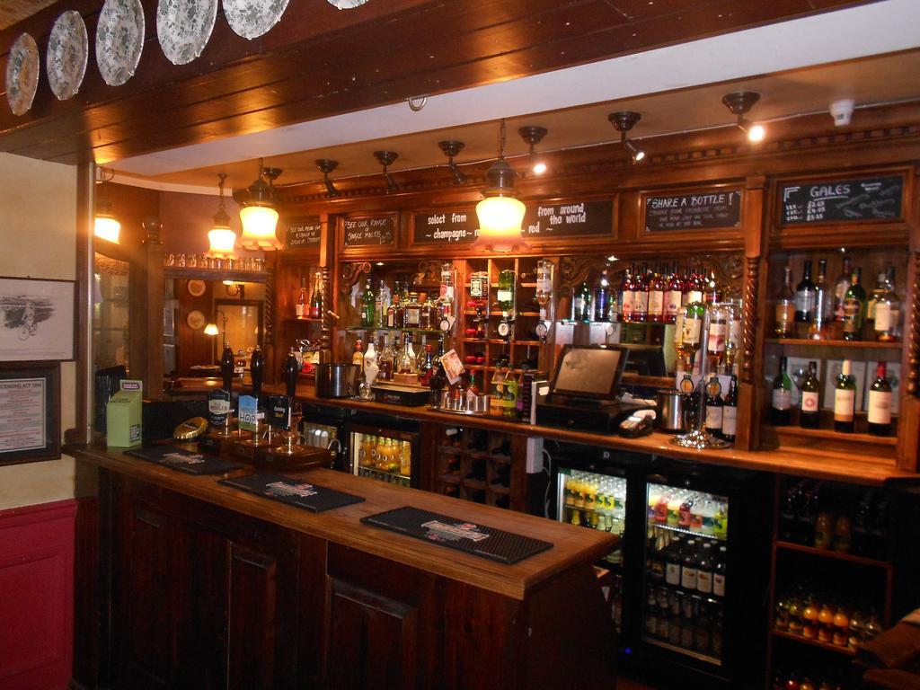 The Burley Inn Esterno foto